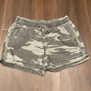Splendid Camo Shorts